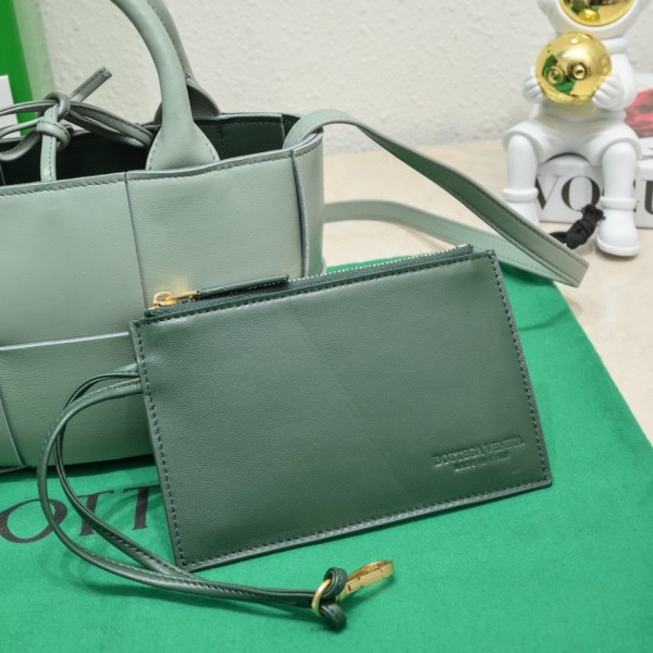 handbags Bottega Veneta 9895# size:20*7*13cm