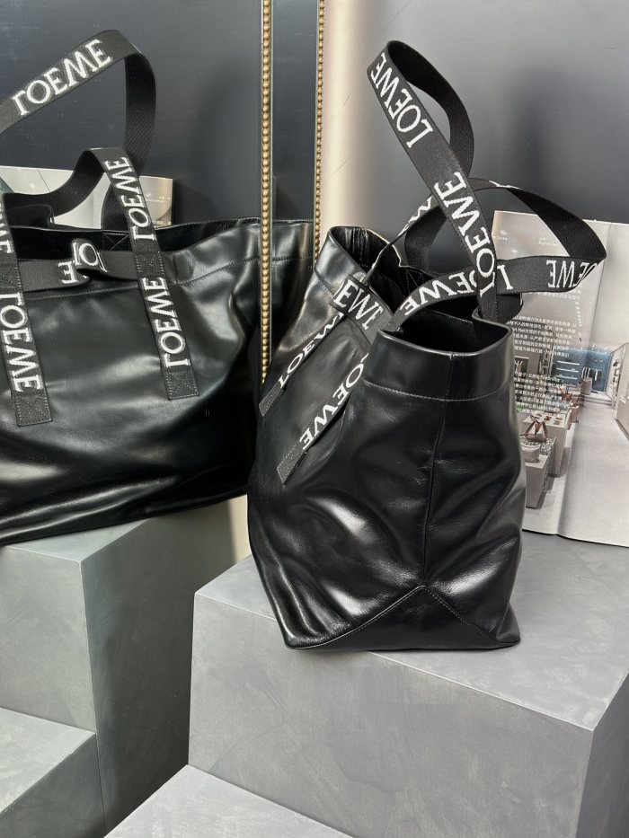  Handbags LOEWE 𝙁𝙤𝙡𝙙 𝙎𝙝𝙤𝙥𝙥𝙚𝙧 size:50×20×31 cm