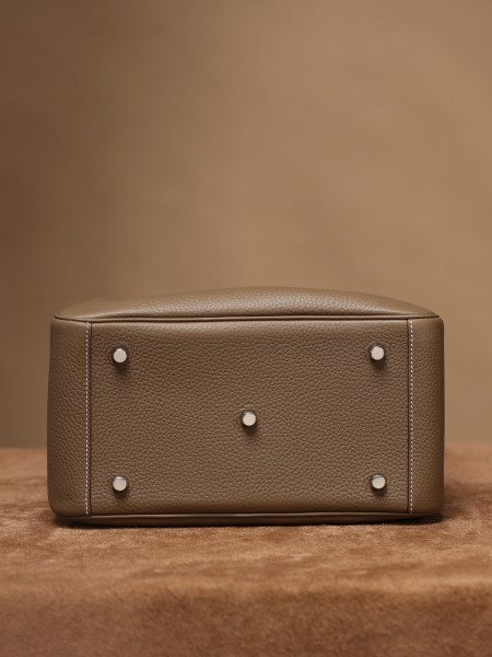  Handbags Hermes Lindy size:26x 18x14 cm