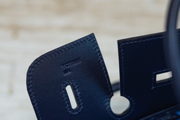  Handbags Hermes 𝐇𝐞𝐫𝐦𝐞𝐬 𝐁𝐢𝐫𝐤𝐢𝐧 𝐂𝐚𝐫𝐠𝐨 size:25 cm