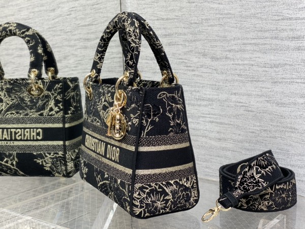 Handbags LOEWE 6605 size:24cm