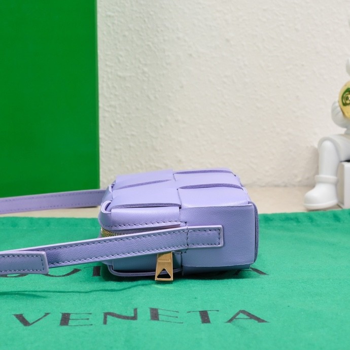  Handbags LOEWE 6816 size:18*9*3.5 cm