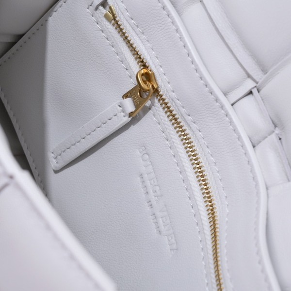 handbags Bottega Veneta 6677# size:20*7*12.5cm