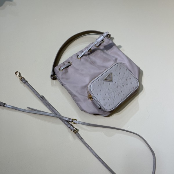  Handbags LOEWE 1BH038   size:22.5×17.5×12 cm