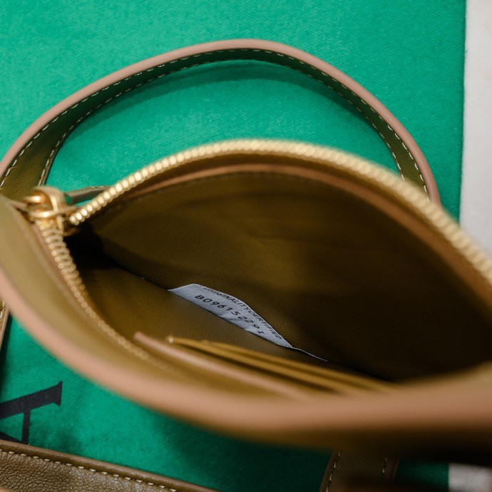  Handbags LOEWE 7746 size:23x18.5x15 cm