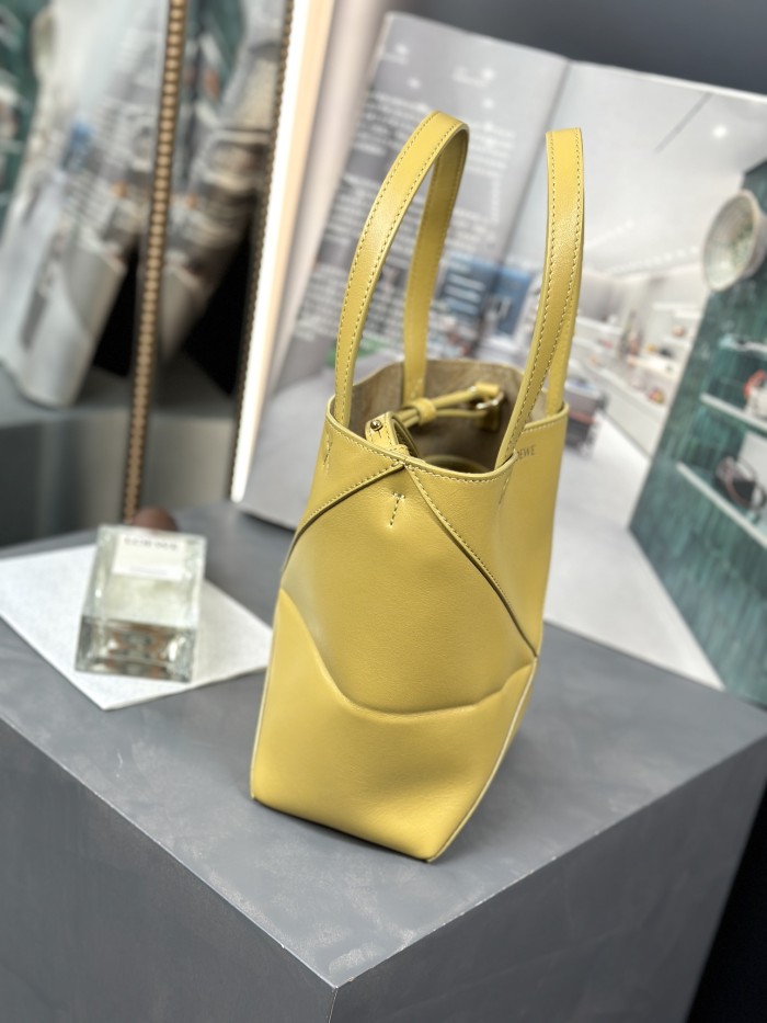  Handbags LOEWE 𝙋𝙪𝙯𝙯𝙡𝙚 𝙁𝙤𝙡𝙙  size:16.5-9.5-20 cm
