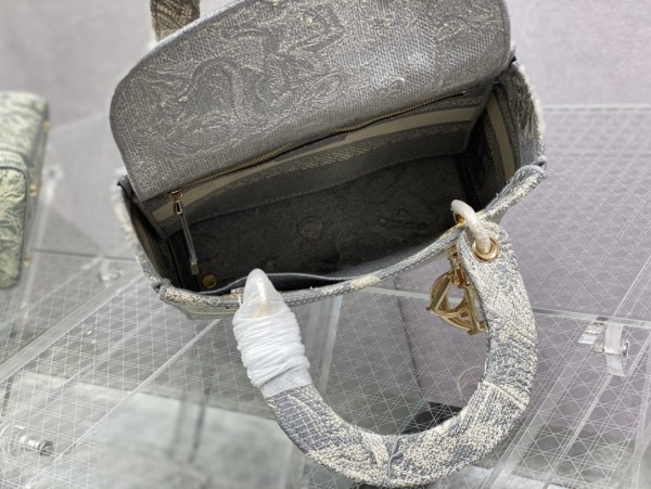  Handbags Dior 6605 size:24cm