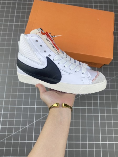 Nike Blazer Mid 77 Jumbo White Black Sail (W)