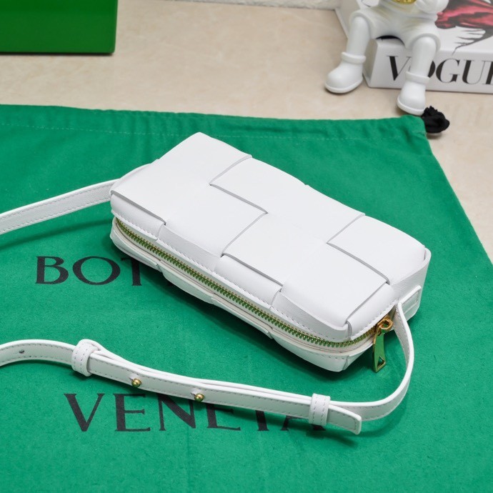  Handbags LOEWE 6816 size:18*9*3.5 cm