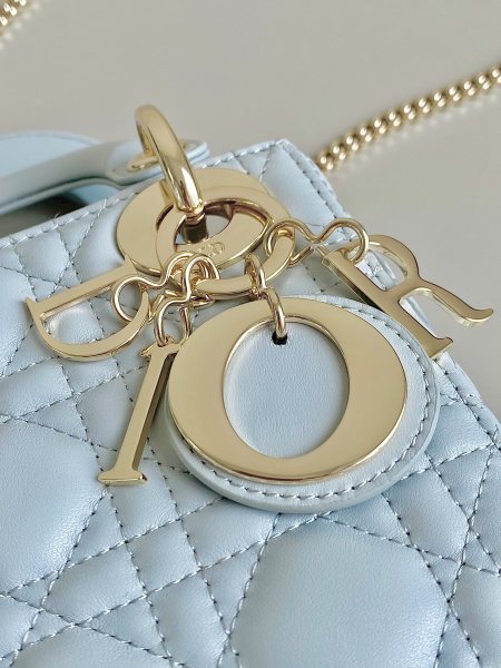 Handbags Dior 6603 size:17*7*15 cm