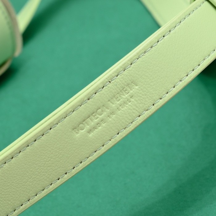  Handbags LOEWE 6815 size:17.5×9.5×5 cm