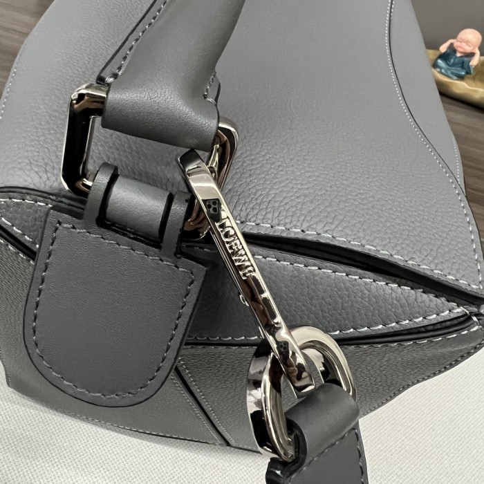  Handbags LOEWE 10188 size:36.5*19*23 cm