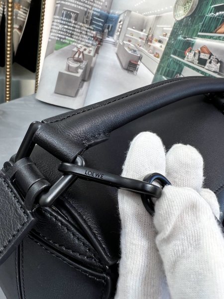  Handbags LOEWE 𝙿𝚞𝚣𝚣𝚕𝚎  size:24-16.5-10.5 cm