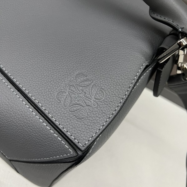  Handbags LOEWE 10188 size:36.5*19*23 cm