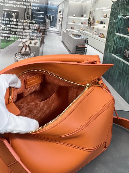  Handbags LOEWE 𝙿𝚞𝚣𝚣𝚕𝚎  size:24-16.5-10.5 cm