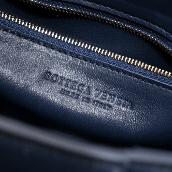 handbags Bottega Veneta 6688# size:26*18*8cm