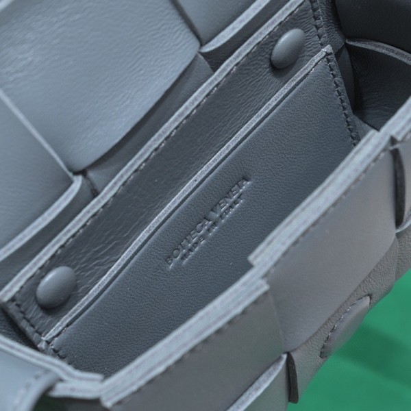  Handbags LOEWE 6813 size:12x8x4 cm