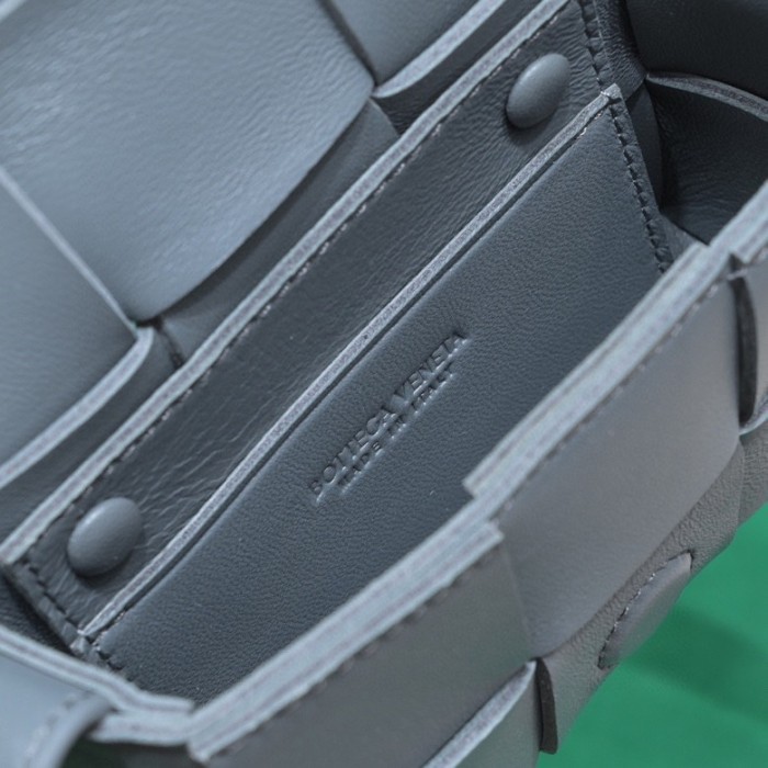  Handbags LOEWE 6813 size:12x8x4 cm