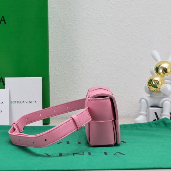  Handbags LOEWE 6815 size:17.5×9.5×5 cm