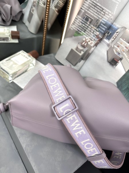  Handbags LOEWE 𝗟𝗼𝗲𝘄𝗼 𝗙𝗹𝗮𝗺𝗲𝗻𝗰𝗼 size:30-24.5-10.5 cm