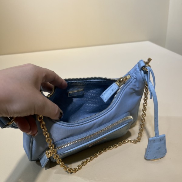 Handbags Prada 1BC198 size:22×19.5×6 cm