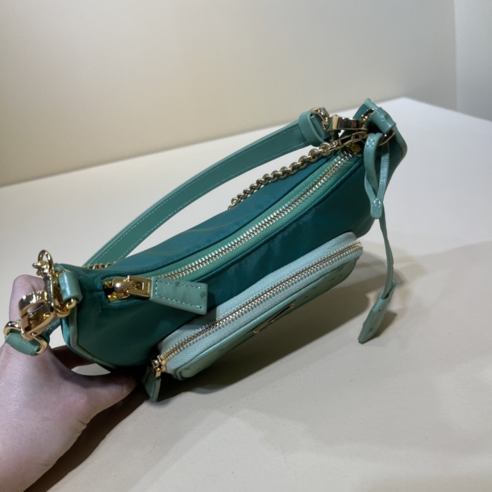 Handbags Prada 1BC198 size:22×19.5×6 cm