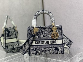  Handbags Dior 6605 size:24cm
