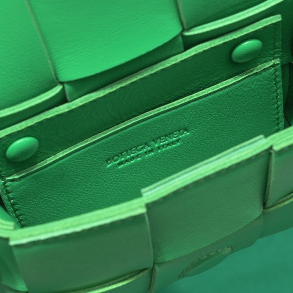  Handbags LOEWE 6813 size:12x8x4 cm