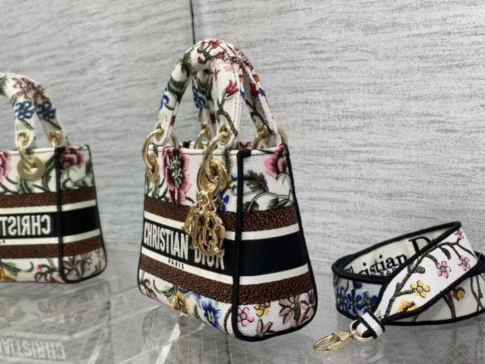 Handbags Dior 6603 size:17*7*15 cm