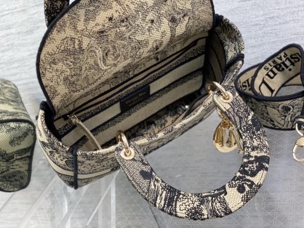  Handbags Dior 6605 size:24cm