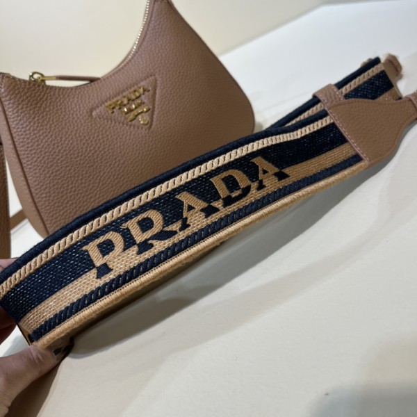 Handbags Prada 1BH193    size:24×18×6 cm