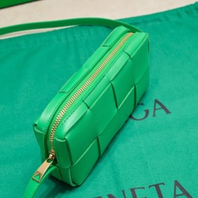  Handbags LOEWE 6816 size:18*9*3.5 cm