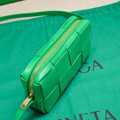  Handbags LOEWE 6816 size:18*9*3.5 cm