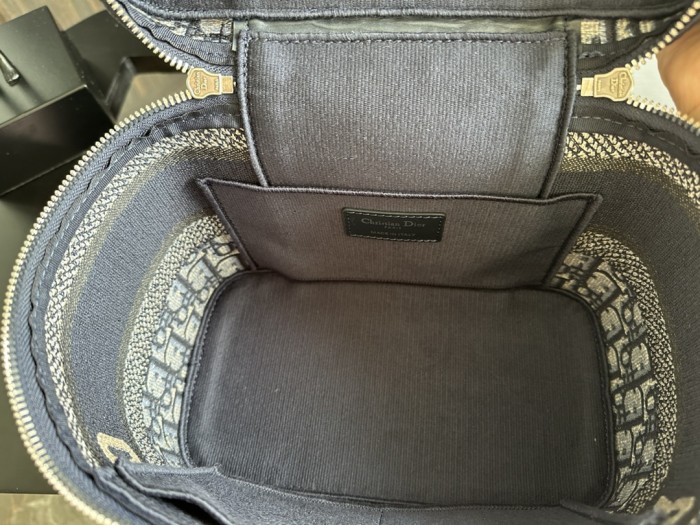  Handbags Dior Oblique size:25x 18x 8 cm