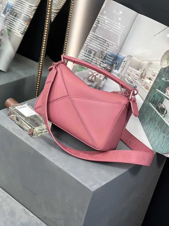  Handbags LOEWE 𝙿𝚞𝚣𝚣𝚕𝚎  size:24-16.5-10.5 cm