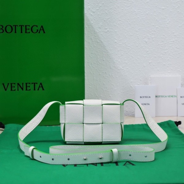  Handbags LOEWE 6813 size:12x8x4 cm