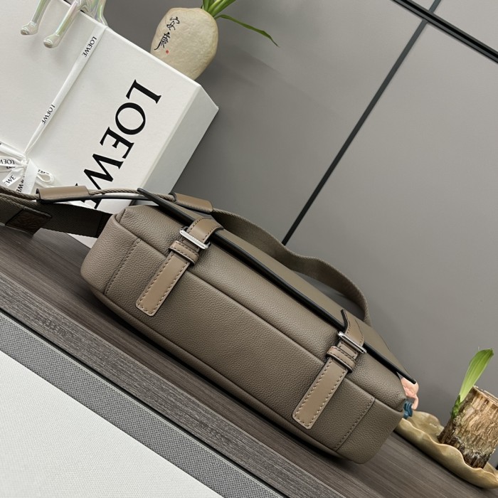  Handbags LOEWE 11360 size:33X25X10 cm