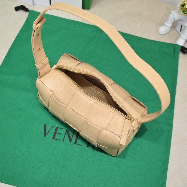 handbags Bottega Veneta 9305 size:23.5*10*10cm