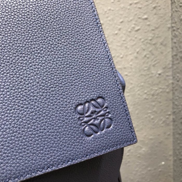  Handbags LOEWE ykk  size:33x44.5x19  cm