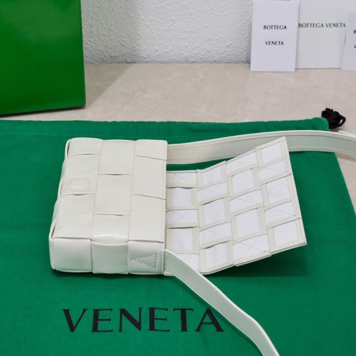 handbags Bottega Veneta 7587# size:17.5*10.5*3cm