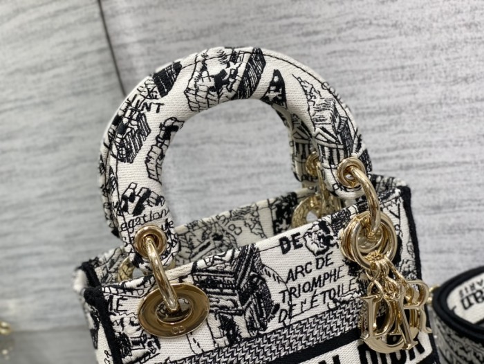 Handbags  Dior 6603 size:17*7*15 cm