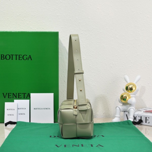 handbags Bottega Veneta 9305 size:23.5*10*10cm