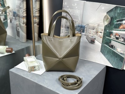  Handbags LOEWE 𝙋𝙪𝙯𝙯𝙡𝙚 𝙁𝙤𝙡𝙙  size:16.5-9.5-20 cm