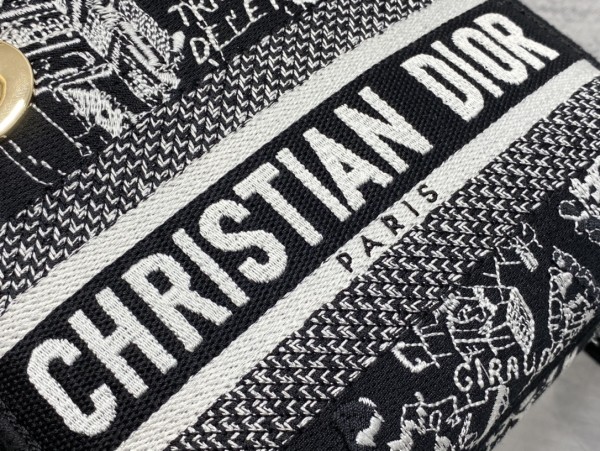 Handbags Dior 6603 size:17*7*15 cm