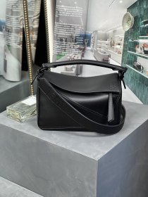  Handbags LOEWE 𝙿𝚞𝚣𝚣𝚕𝚎  size:24-16.5-10.5 cm
