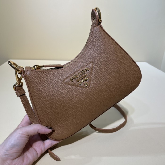 Handbags Prada 1BH193    size:24×18×6 cm