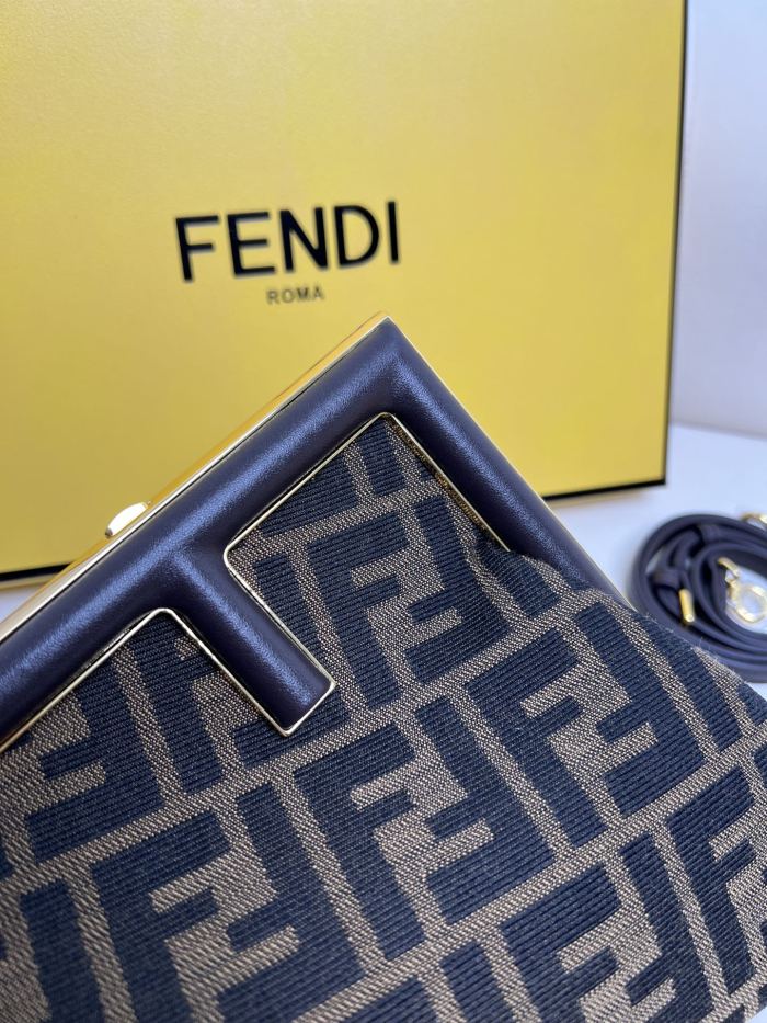 handbags FENDI 8BP229 sie:18*26*9.5cm