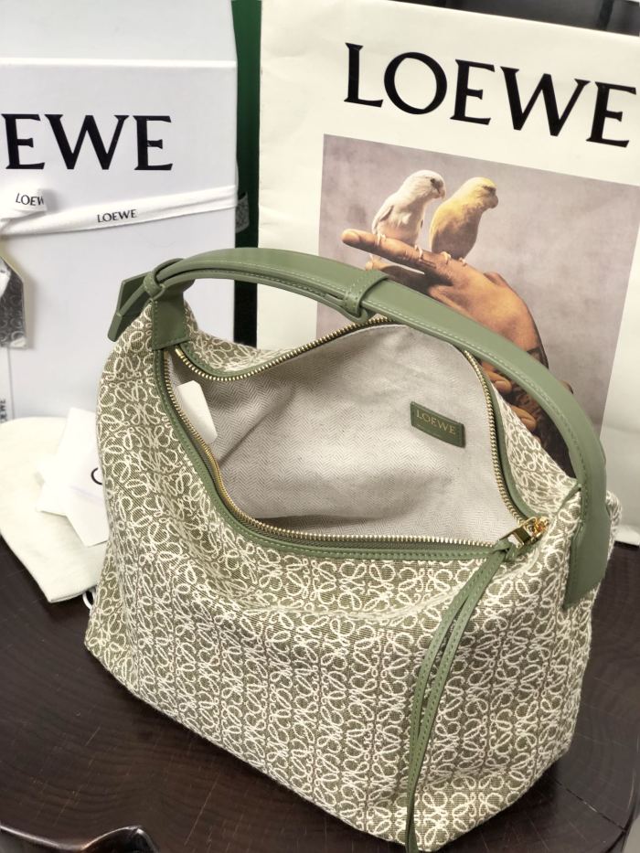  Handbags LOEWE 𝐂𝐮𝐛𝐢   size:21-12-12.5 cm