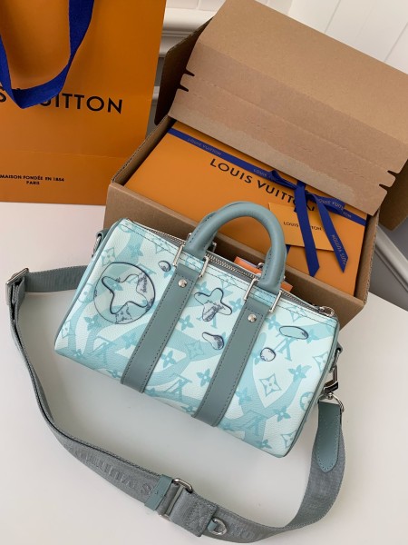  Handbags Louis Vuitton M22527 size:25*15*11 cm