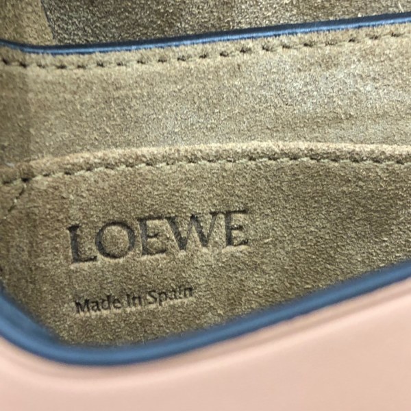  Handbags LOEWE zp  size:20*19*11.5 cm